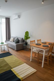 Diamond Luxury Apartments12