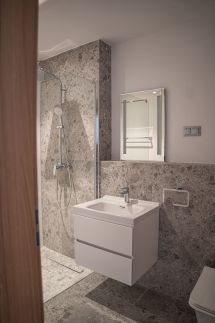 Diamond Luxury Apartments1