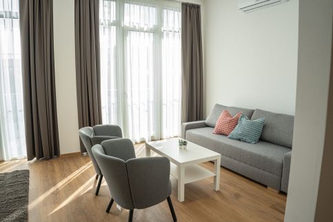 Diamond Luxury Apartments23