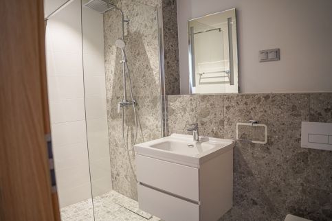 Diamond Luxury Apartments2