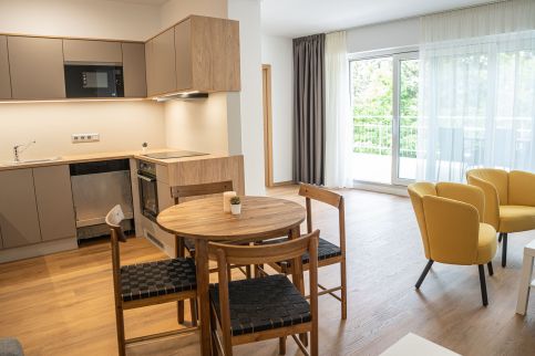 Diamond Luxury Apartments36