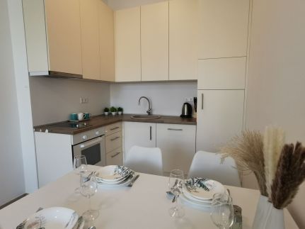 Silver Apartman - Cirkáló9