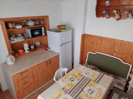 Hársfa Vendégház 28