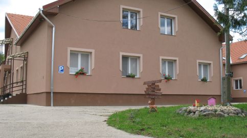 Ízisz Apartman25