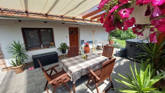 Villanegra Vendégház Abádszalók