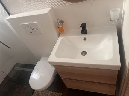Bujdosó House Apartmanház7