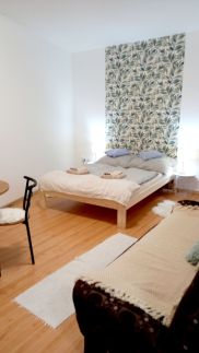 Daisy Apartman11
