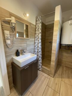 Smeraldo Home Emelet Apartman9
