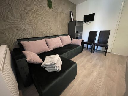 Smeraldo Home Emelet Apartman8