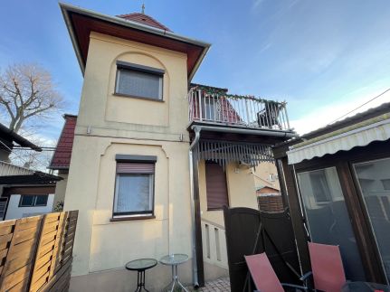 Smeraldo Home Emelet Apartman