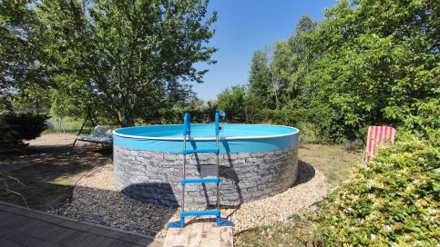 Rigófészek Apartmanház53