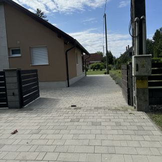 Éva Apartman21