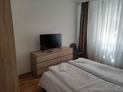 Zola Apartman10