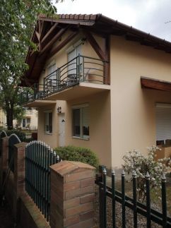 Blanka Apartman Ház4