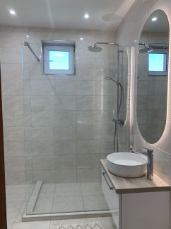 Fehér Orchidea Apartman9