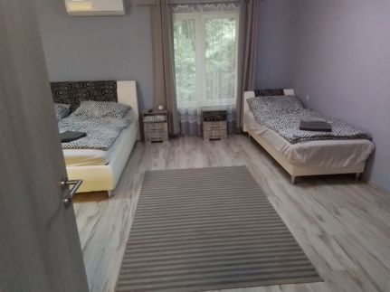 Violett Apartman8