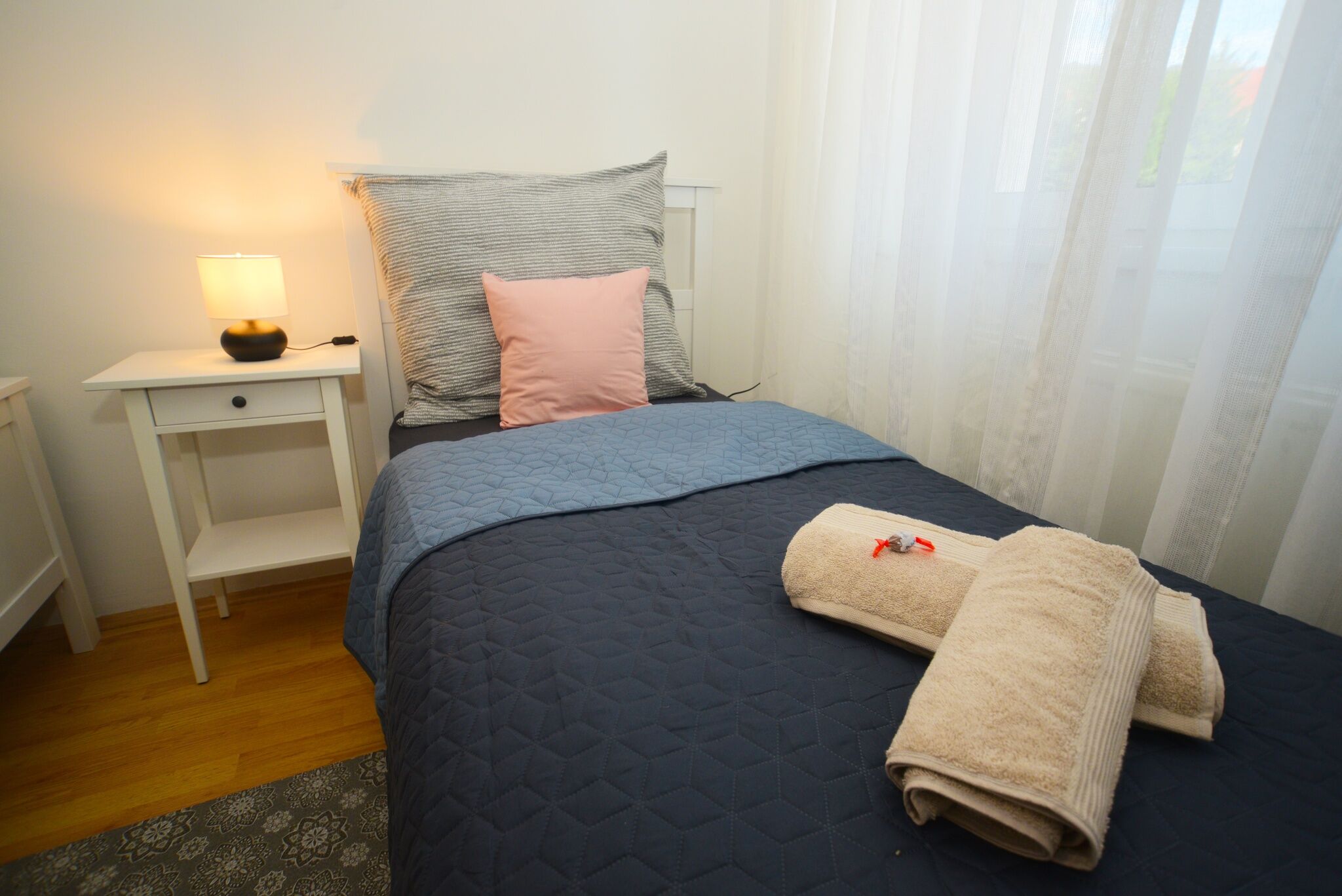 Vadrózsa Apartman – Sümeg fotó 14