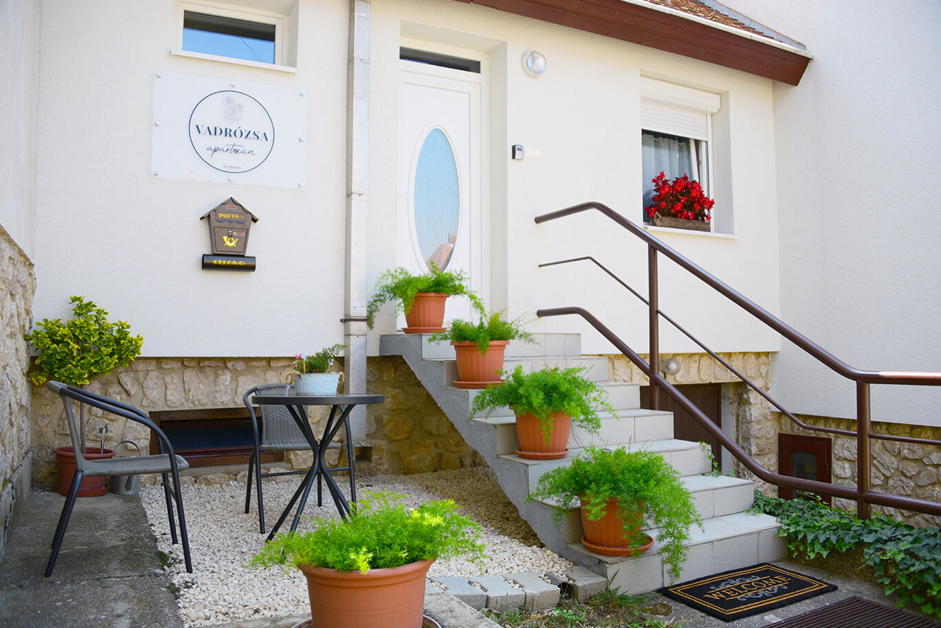 Vadrózsa Apartman – Sümeg fotó 1