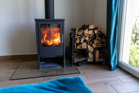 Házikó a Domboldalon17