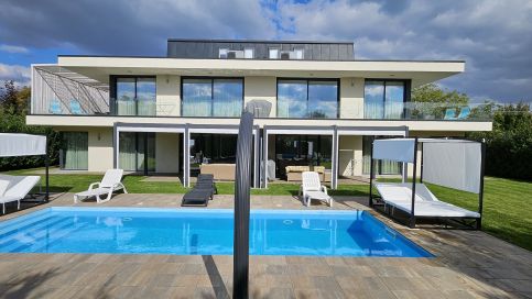 Almadi Luxus Apartman 310