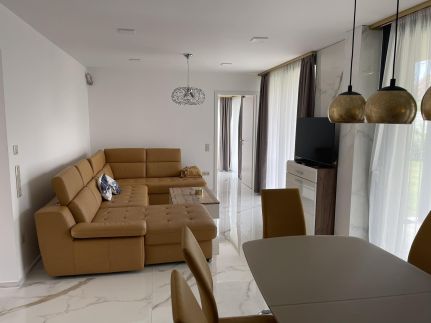 Almadi Luxus Apartman 32