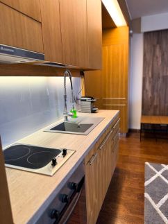 Art Apartman A2011
