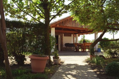 Anna Apartman Maroslele – Maroslele