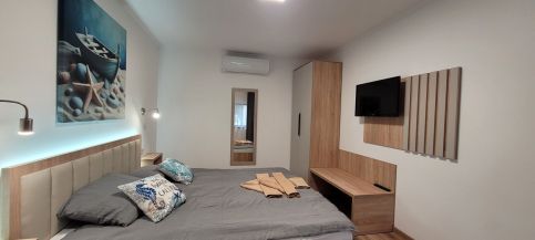 Családi Kikötő Apartmanház9