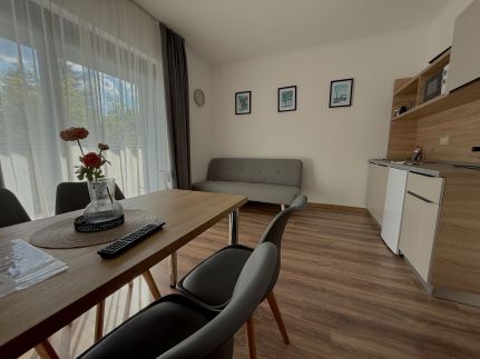 Családi Kikötő Apartmanház40