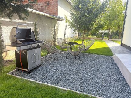 Családi Kikötő Apartmanház41