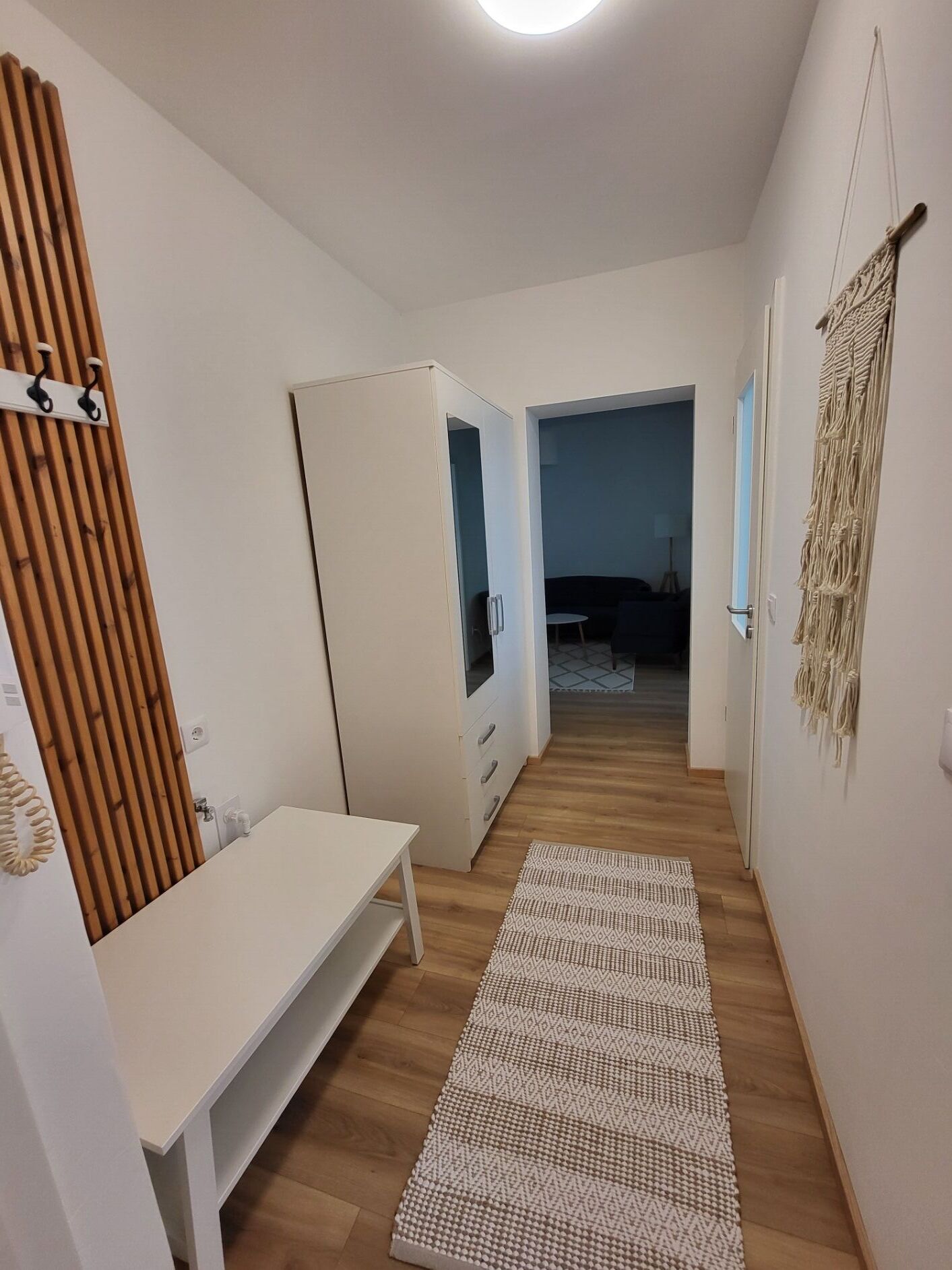Kislakás a Béke téren – Esztergom fotó 12