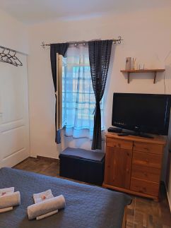 Bíbor Erdei Vendegház7