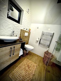 Tiszaparti Meseház13