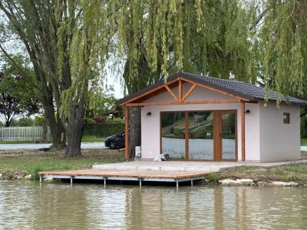 Bene- hegyi Apartmanok