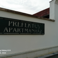 Prefektus Apartmanház