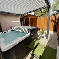 Betti Holiday Home