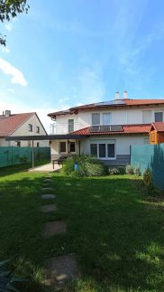 Klau & Bali Apartmanház3