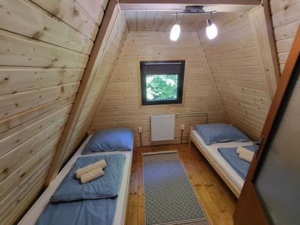 Odin Cabin7