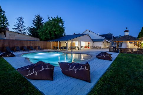 Helyneked Vendégház