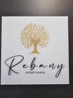 Rebany Apartman 313