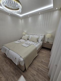 Rebany Apartman 353