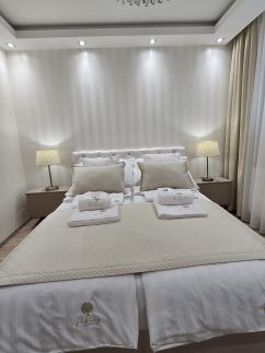 Rebany Apartman 360