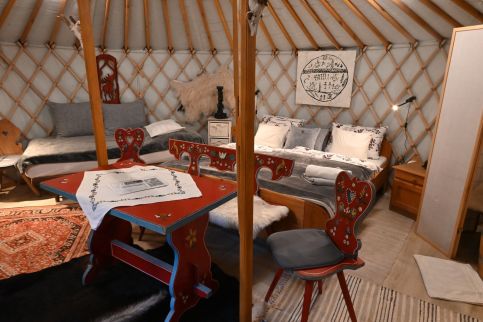 Bakonyi Tündöklő Jurta21