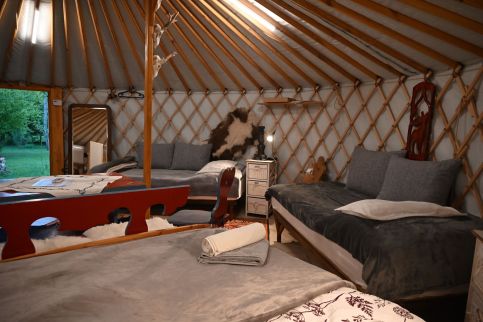 Bakonyi Tündöklő Jurta22