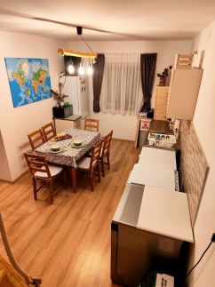 Forest Cottage 202422