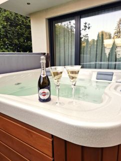 Silver Lodge Boutique Rooms Eger11