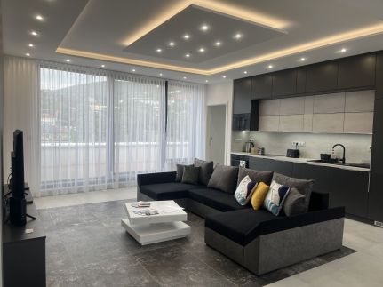 Exkluzív Penthouse Apartman Pécs