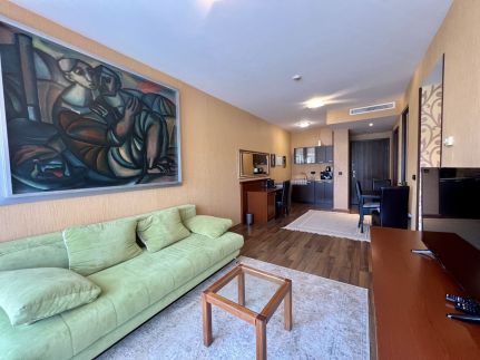 Silver Marina Apartment