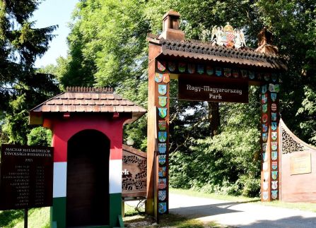 Királyszállás Nagy-Magyarország Park Panzió és Szabadidőközpont1