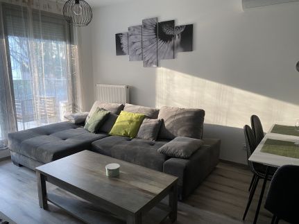 Edison Villa 2041